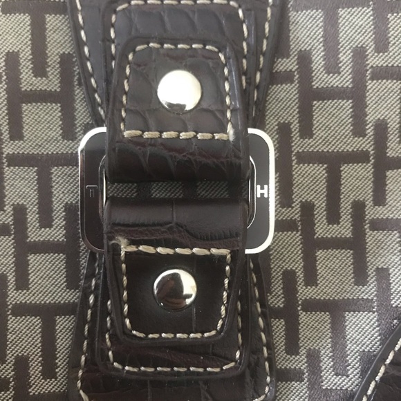 Vintage Tommy Hilfiger Baguette - Picture 2 of 3